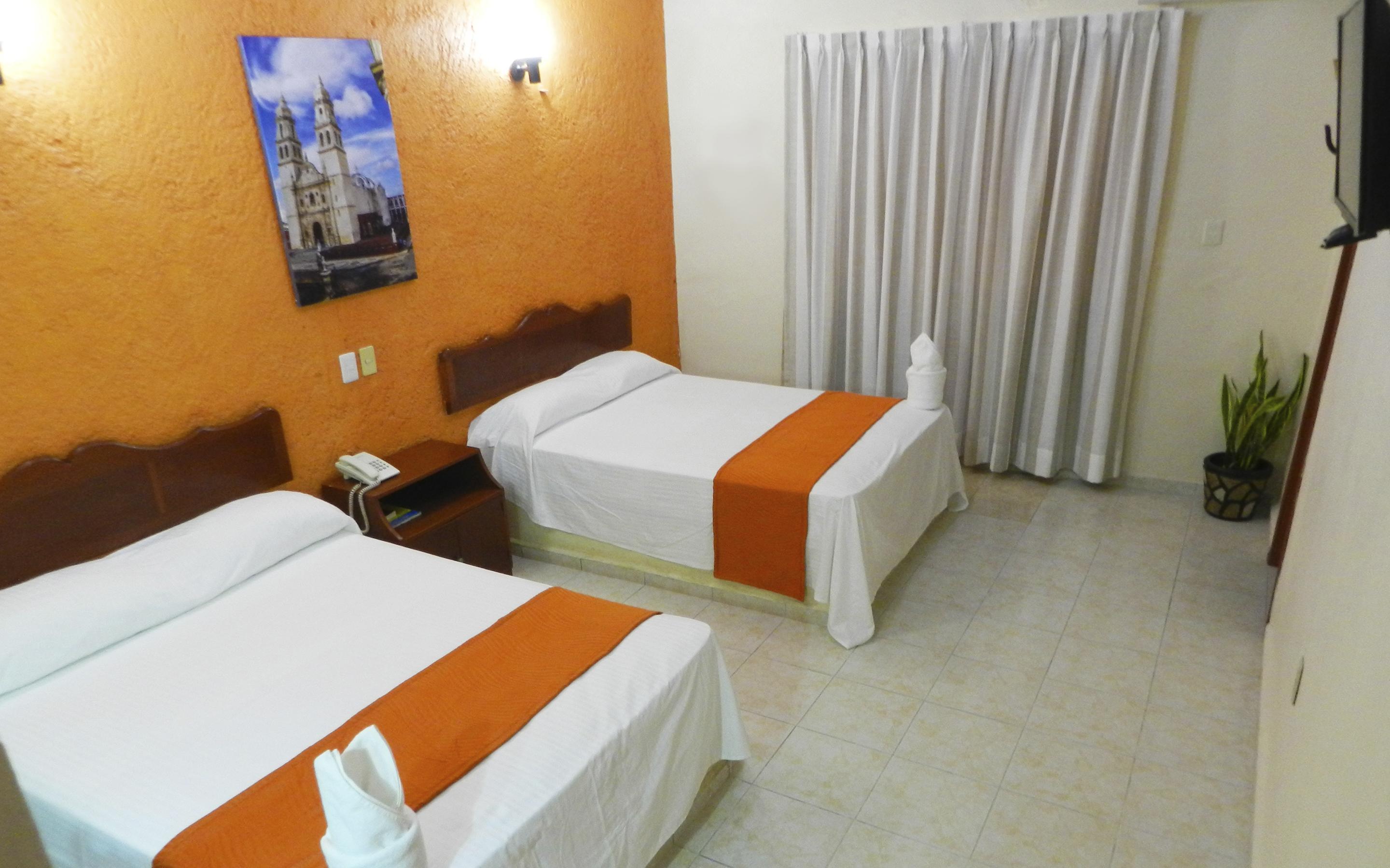 Hotel Uxulkah Campeche Exterior foto