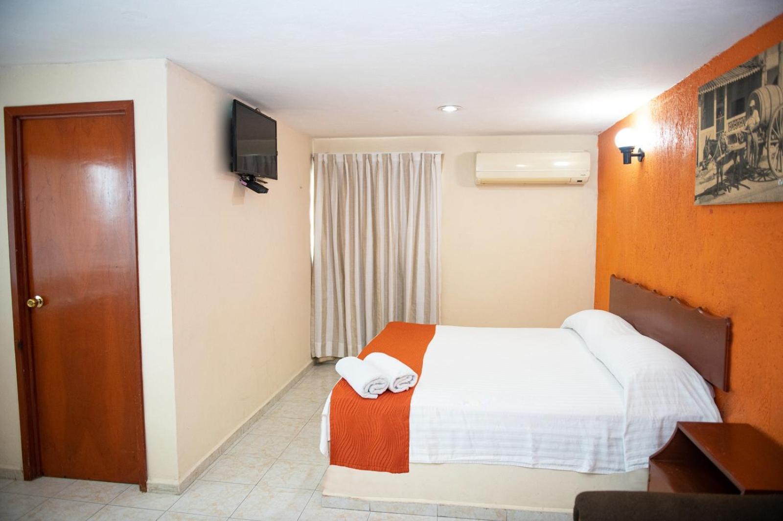 Hotel Uxulkah Campeche Exterior foto