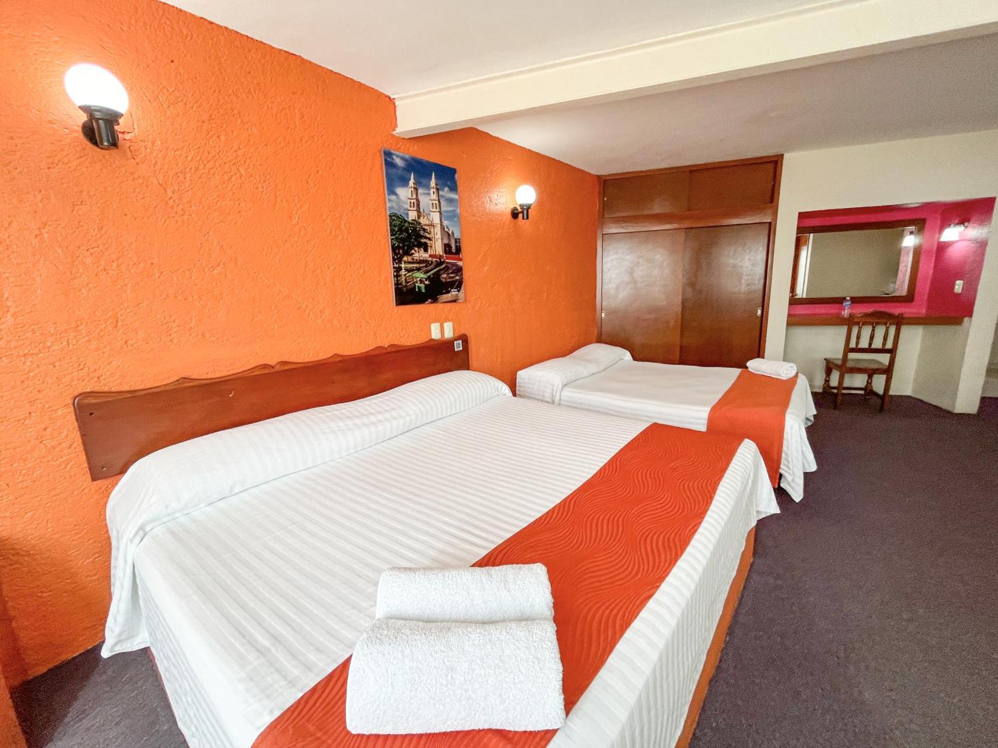 Hotel Uxulkah Campeche Exterior foto