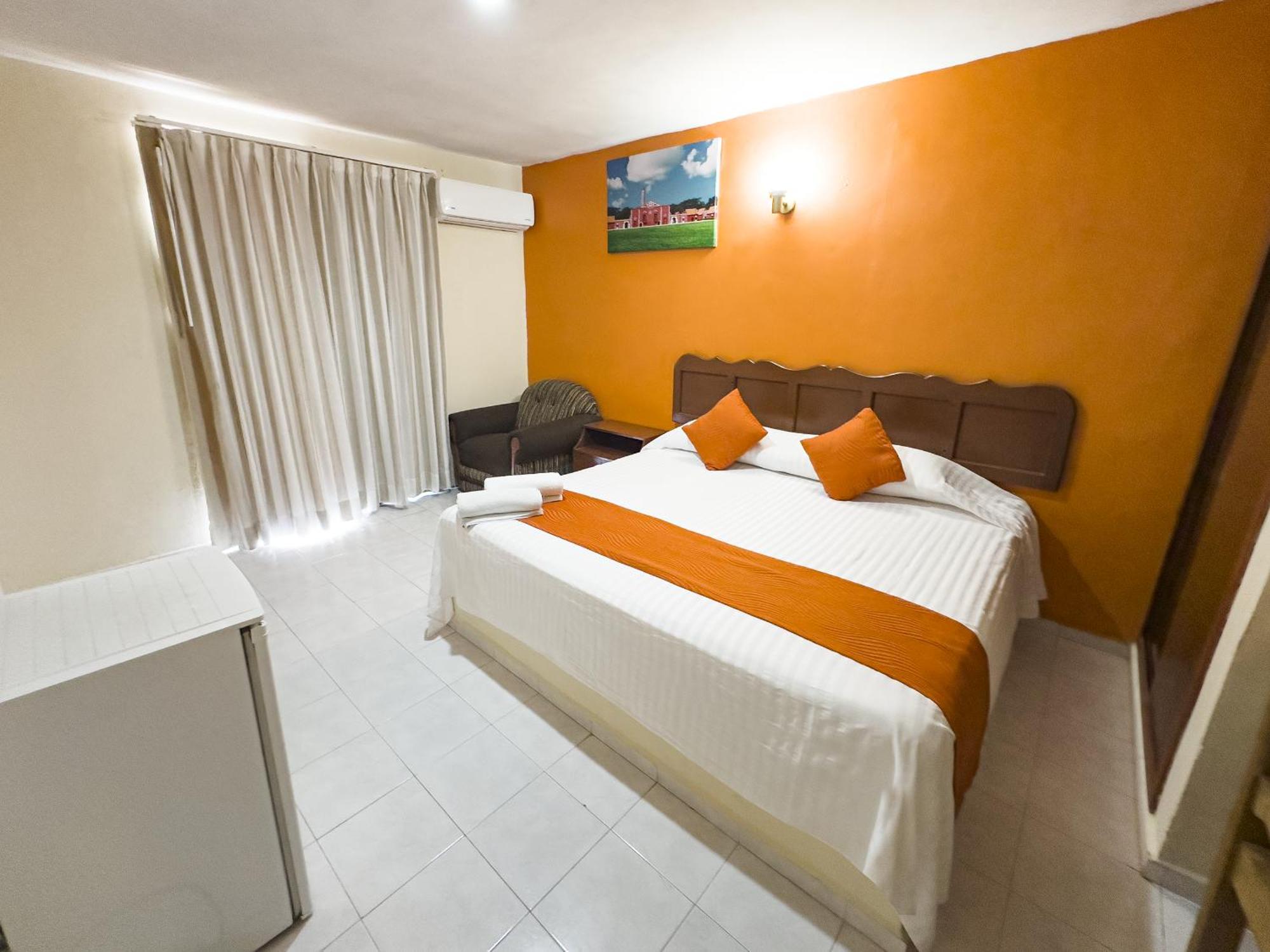 Hotel Uxulkah Campeche Exterior foto
