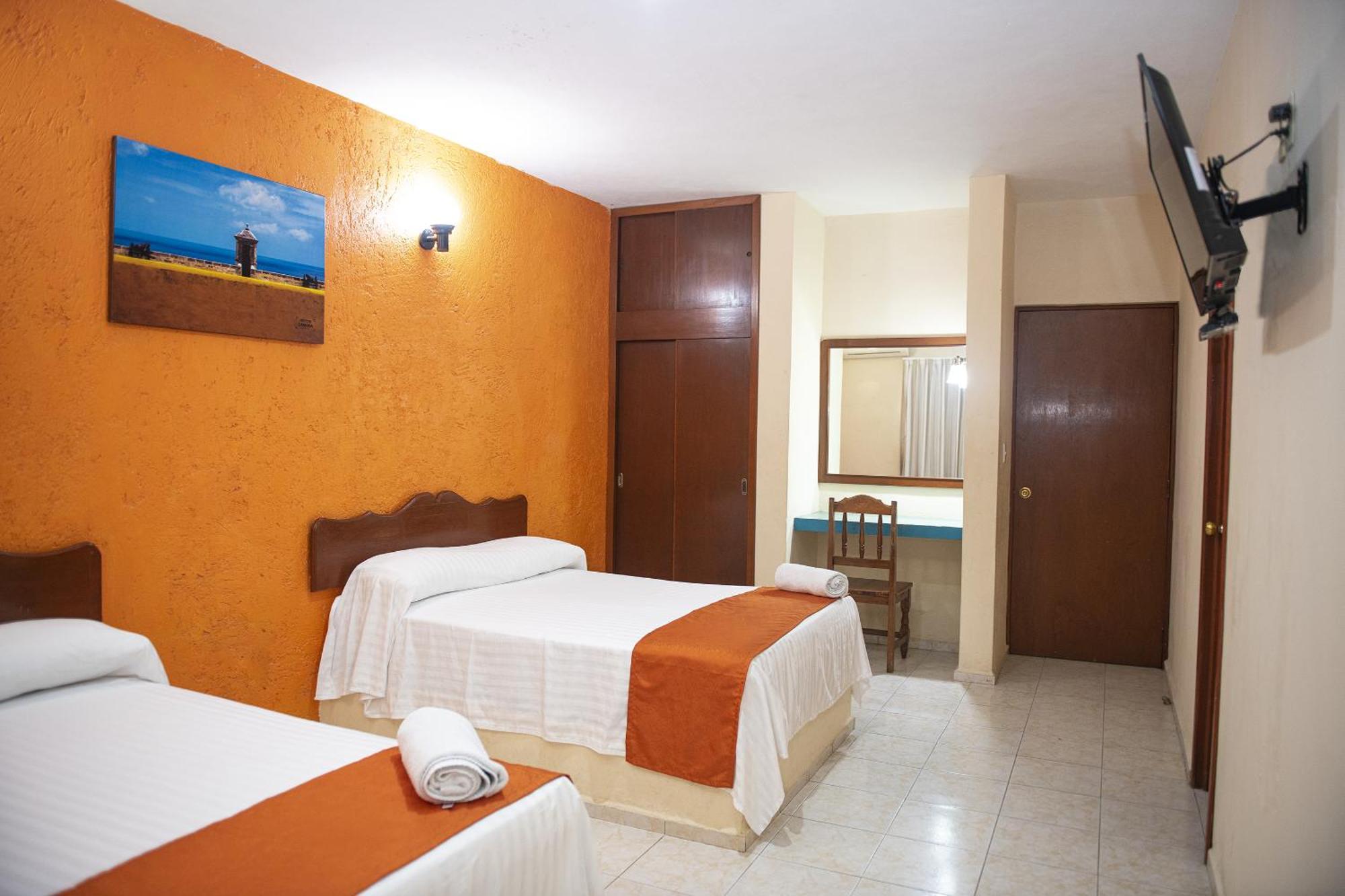Hotel Uxulkah Campeche Exterior foto