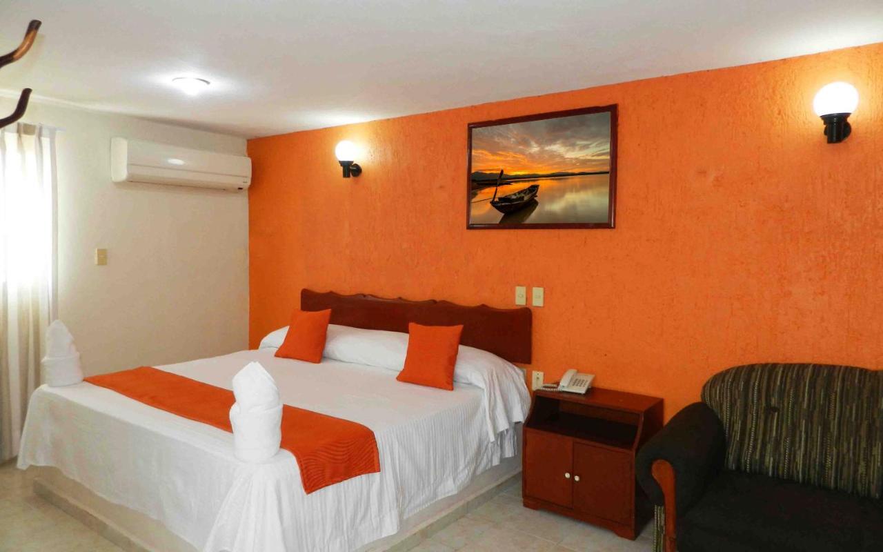 Hotel Uxulkah Campeche Exterior foto